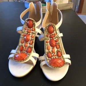 White sandals with heel